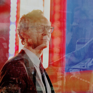 REVIEW | The Life Of Chuck Starring Tom Hiddleston, Chiwetel Ejiofor, Karen Gillan, And Mark Hamill @ SXSW London Festival